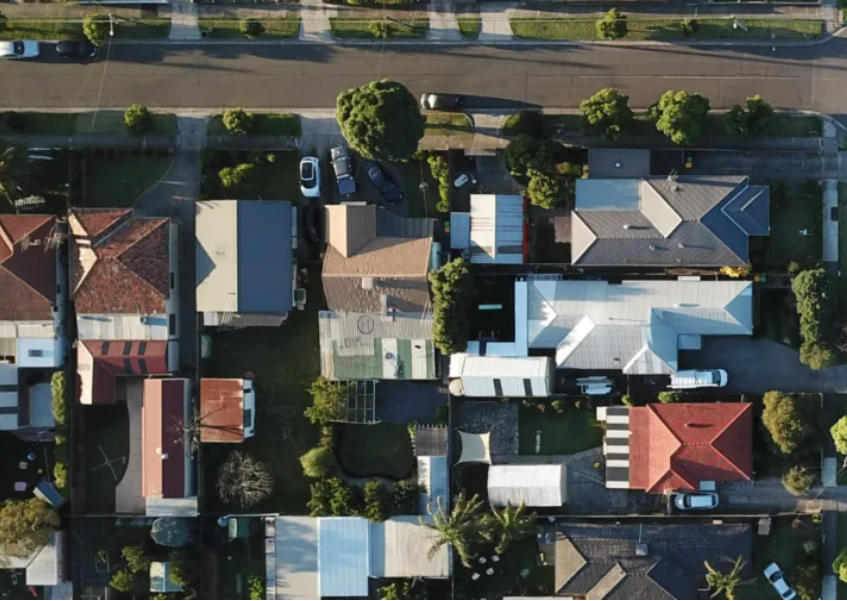 Australian homes are among the most expensive in the world and residential land makes up 48 per cent of our national wealth.
PEXA and <a href="/longviewau/">LongView</a> have come together to break down the problems and solutions to housing in Australia.
Read more here: bit.ly/3KpE3by