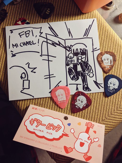 did somebody say #BOCCHISWEEP??? Thanks @cheppoly + @smooth_poser for the wonderful merch 😊!!! 