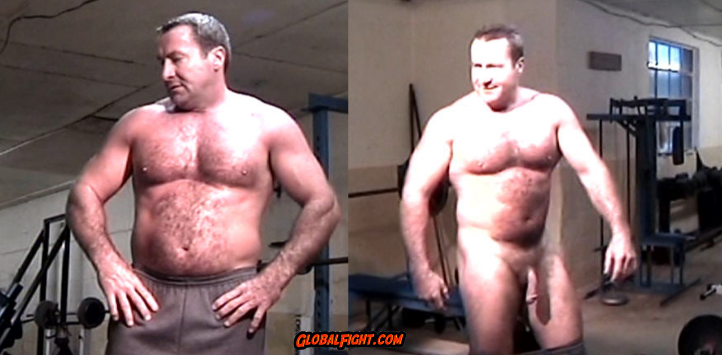 Muscleman Nude Gym VIEW THE VIDEO on his page at https://t.co/oAwhABJ0gw  --  #gaycrusing #Gaydads #gaylover
