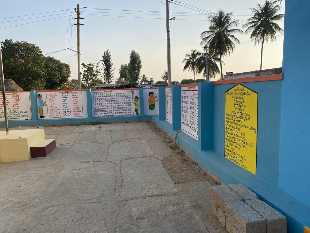 krishnappa_v's tweet photo. Very nice construction of school compound with a learning pictures on the wall #MGNREGA in Srinivasapura Taluk…. Children friendly…@MgnregsK @ceozpkolar @SRINIVASPUR2 https://t.co/bzMetH3m5a