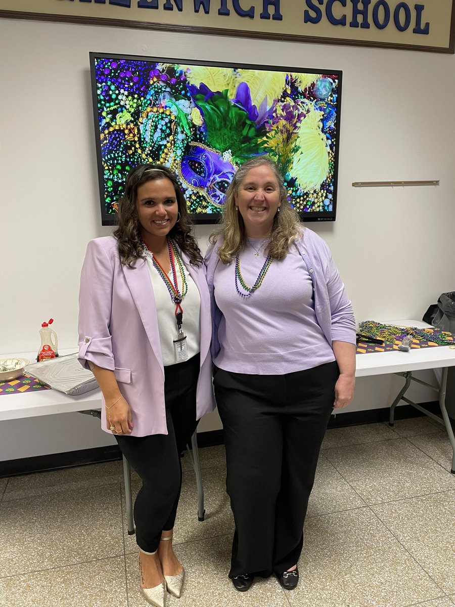 GreenwichAP22's tweet photo. First day at OG celebrating Fat Tuesday and Twinning!! @OG870Leaders @DrJones_GPS @GPSDistrict https://t.co/sLjoIAoKP8