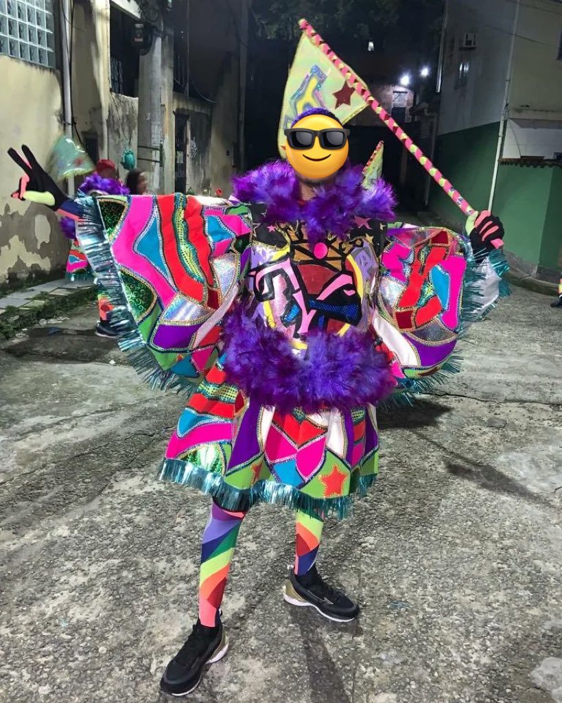 São Roque Vs vem tranquilo 

São Roque Rt ✅

Vem tranquilo fav ✅

#Carnaval2023
