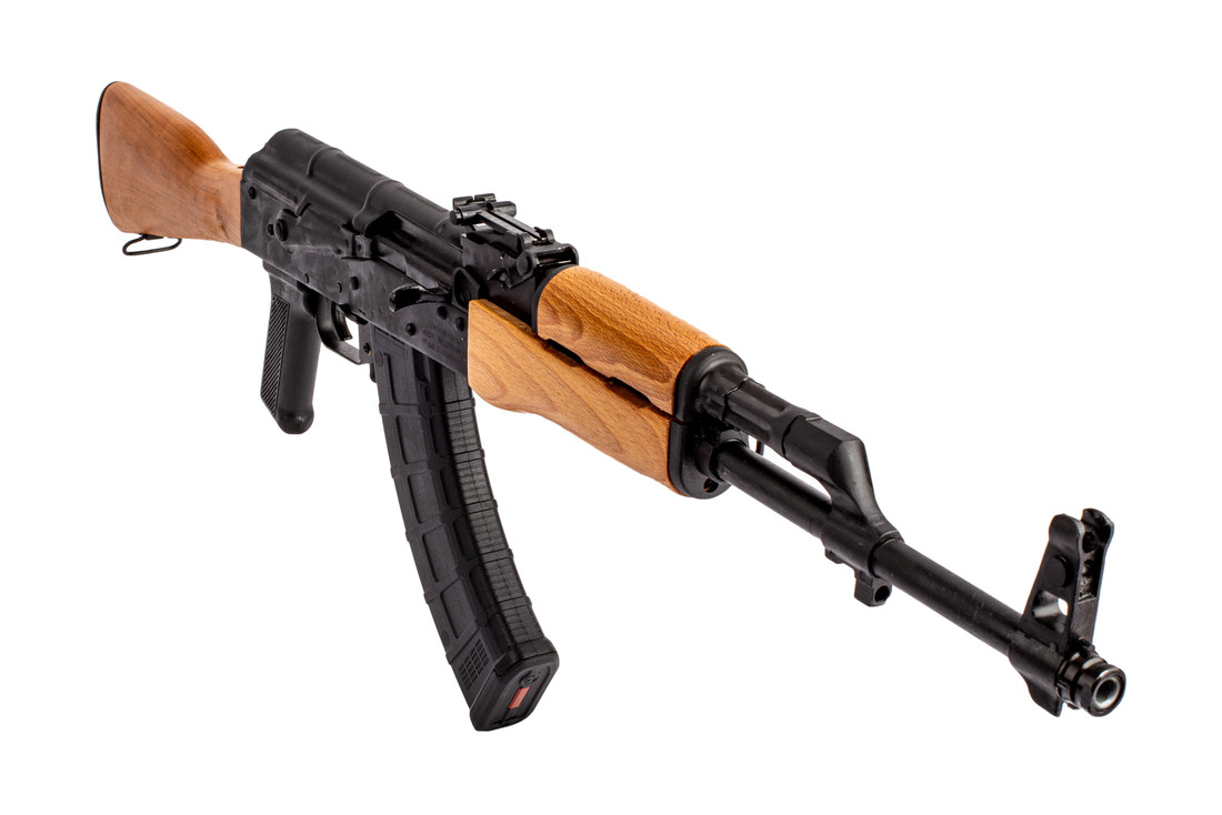 Mrgunsngear's tweet image. Romanian WASR-10 AKM with CHF chrome lined threaded barrel for $864/ea with code "SAVE10" currently here: mrgunsngear.org/3kn9R6f

Review is up on the channel 🤙🏽

#WASR #AK #AK47 #Kalash
