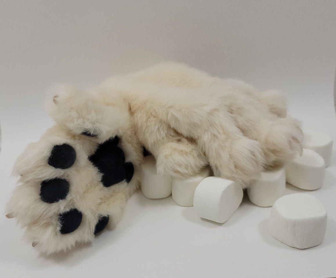 FoxfireFantasy's tweet photo. Hey folks! I had a setback this week on a project that put me way behind my goals. A few pattern sales right now would really be a huge help 🤍

RTs cost $0 and our next customer could be on your timeline 🙏

Link in the next tweet, thank you so much 🫶 https://t.co/FTASQtQ3c0