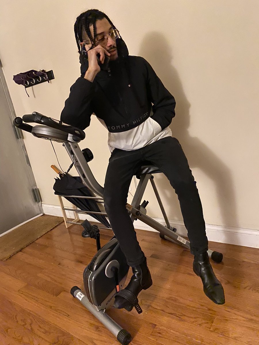 _Last_Call's tweet photo. finishing touches on “I’ll Explain Everything” with my bruddas…March 15th @RealDappa @muddy_taylor @9GodAlpha https://t.co/zCsZ3HTYnM