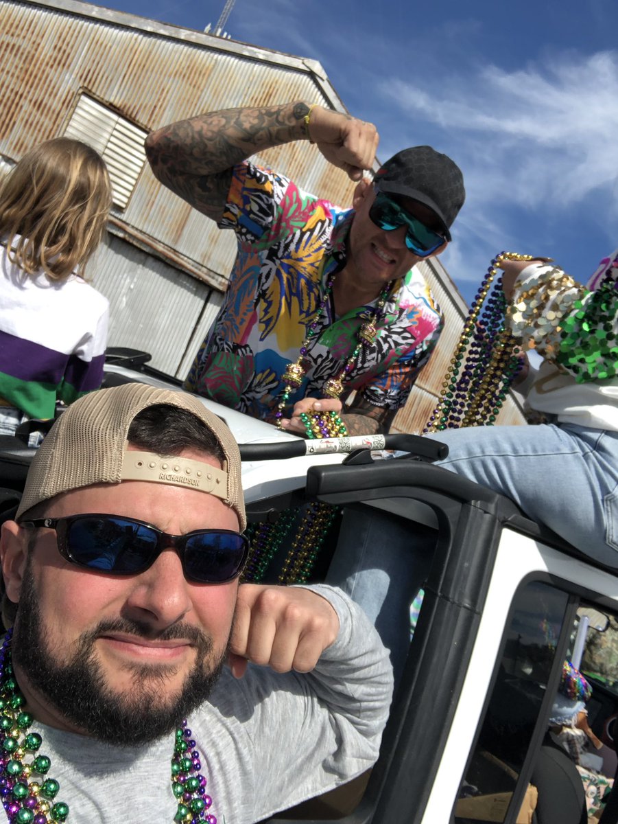 _Tty97's tweet photo. @DustinPoirier Youngsville Mardi Gras 2023! Got to see the champ! This is your year bro, stay hydrated and show what Louisiana is really about👊🏼💪🏼 https://t.co/NRoz47IXnz