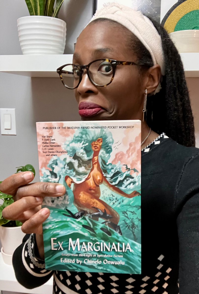 chineloonwualu's tweet photo. It’s here in the flesh - well, the paper, anyway. Grab your copy of Ex Marginalia: Essays from the Edges of Speculative Fiction, edited by yours truly and published by @BooksHydra. Pick up your copy today: https://t.co/U2xkrUPvcB https://t.co/GyqkOMehcS