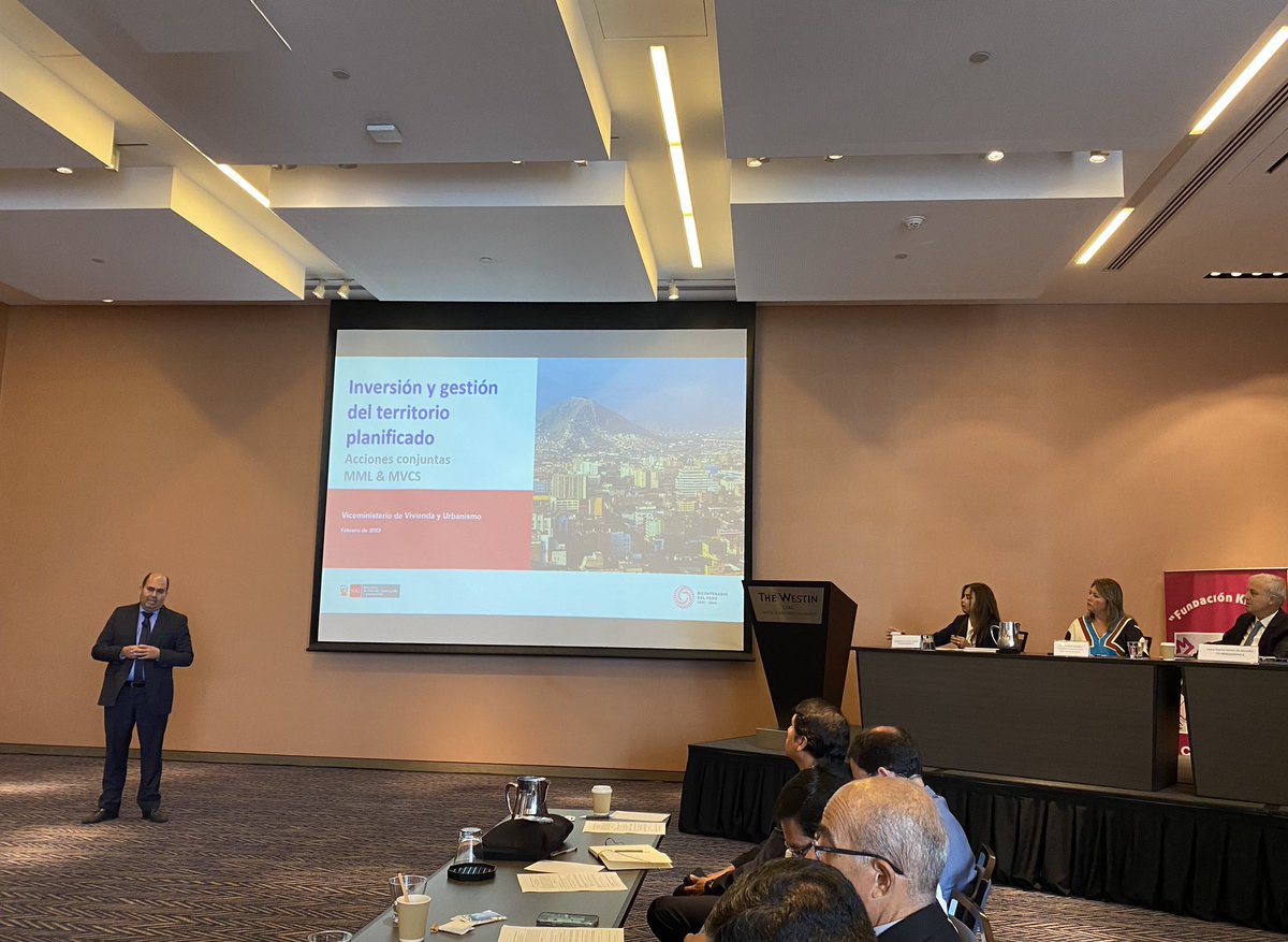 En el marco del seminario “proyectos estratégicos” de <a href="/MuniLima/">Municipalidad de Lima</a> , presentamos el proyecto de recuperación del centro histórico de la ciudad que preparamos juntos con Prolima. <a href="/AFD_es/">Agence française de développement Amérique Latine</a> <a href="/AudrasFrederic/">Frédéric Audras</a> <a href="/HeduenEstrella/">ESTRELLA Heduen</a>