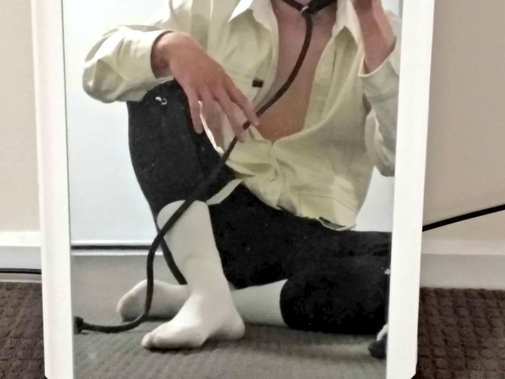 BraveCritter's tweet photo. 初来乍到 #四爱 #四爱男受 #四爱小狗 #男M #Pegging https://t.co/toqxBi2nHr