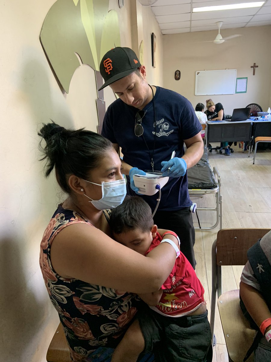 TCKFoundation's tweet photo. Resident @SFGiants fan, @SFFDPIO EMT and all-around stand-up guy John Hernandez taking care of business during #ElSalvador #medicalmission 👍🏼 https://t.co/TVkIUTrEg6
