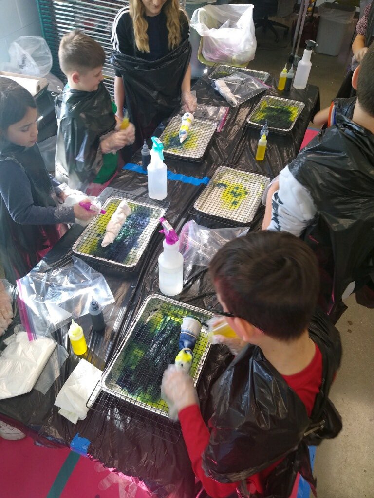 SLSDHarrisonEl's tweet photo. Students and staff members at Harrison Elementary are all tie-dying hats to wear during next week’s Acceptance Week. https://t.co/6DO0JYyyWH
