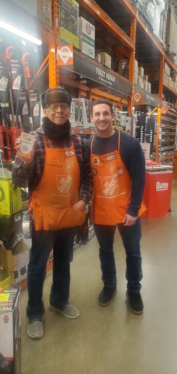 Great job Winston! Safe lifting and keeping it close.