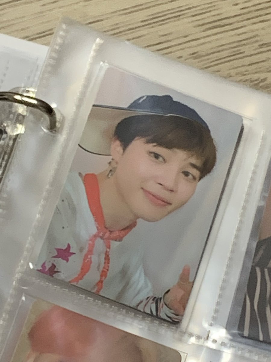 Transaction007's tweet photo. 방탄 콘서트 매직샵 DVD 양도
쿨 거래시 에눌 가능
⭕️택배⭕️
아미 bts photocard 럽셀콘 뉴욕 유럽 남준 석진 윤기 호석 지민 태형 정국 위버스 윙즈 dvd 럭드 교환 2015 화양연화 온 스테이지 화온스 DVD 디비디 2017 2018 2019 2020 memories 공식 윙파콘 윙즈 매직샵 상파울로 상파울루 https://t.co/hGdLcfZr4d