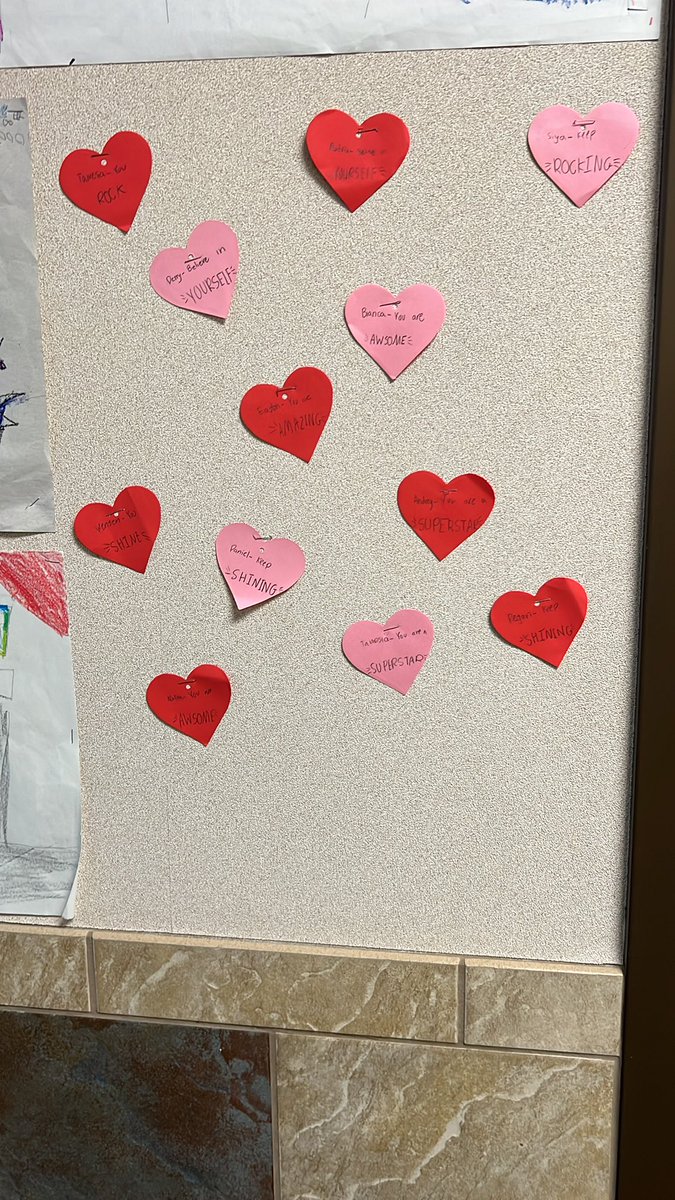 Today for #NationalKindnessDay we are writing kind notes to each other! Everyone gets a nice note :) we also had student council come by and bless us, with even more love! #twehowl <a href="/TWEHowl/">Tom Wilson Elementary</a>