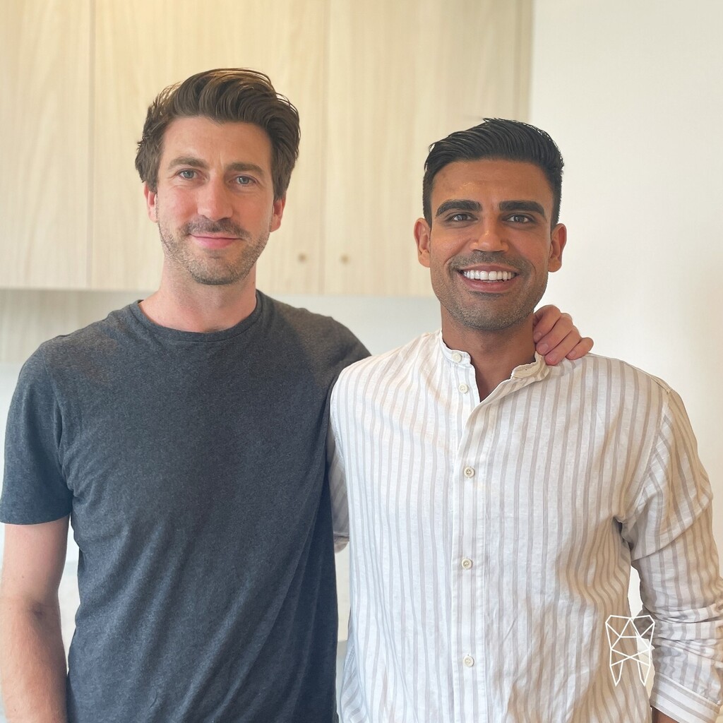 Thank you for stopping by @michaelsimmsart 😁 If you're after great artwork be sure to check out Micahel's current exhibitions, #linkinbio.⁠
⁣⁠
#healthisparamount #paramountlife #paramountdental #paramountservice #dentist #dentistsydney #sydneyartist … instagr.am/p/Co8nakDte9J/