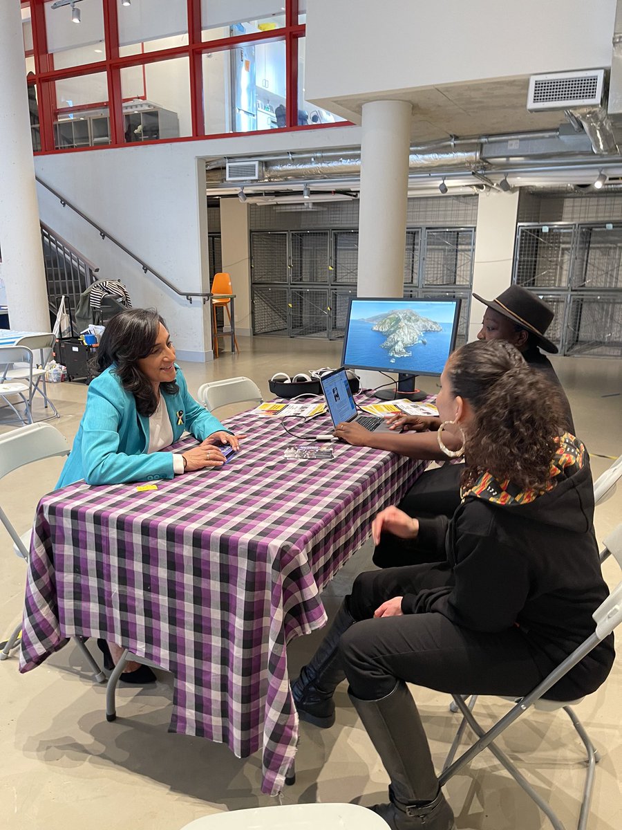 Anita Anand tweet media