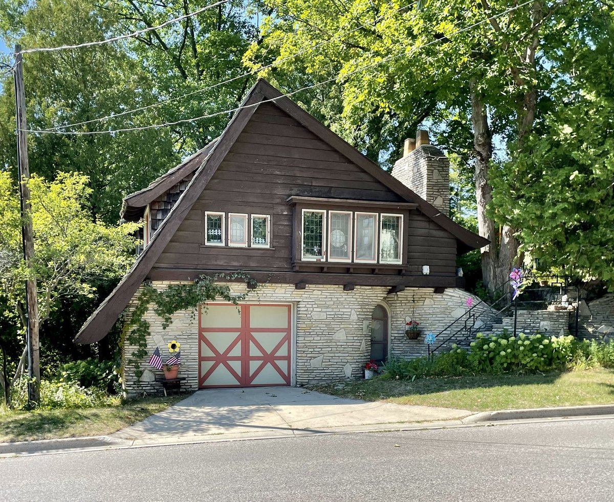 Midwest Modern tweet media