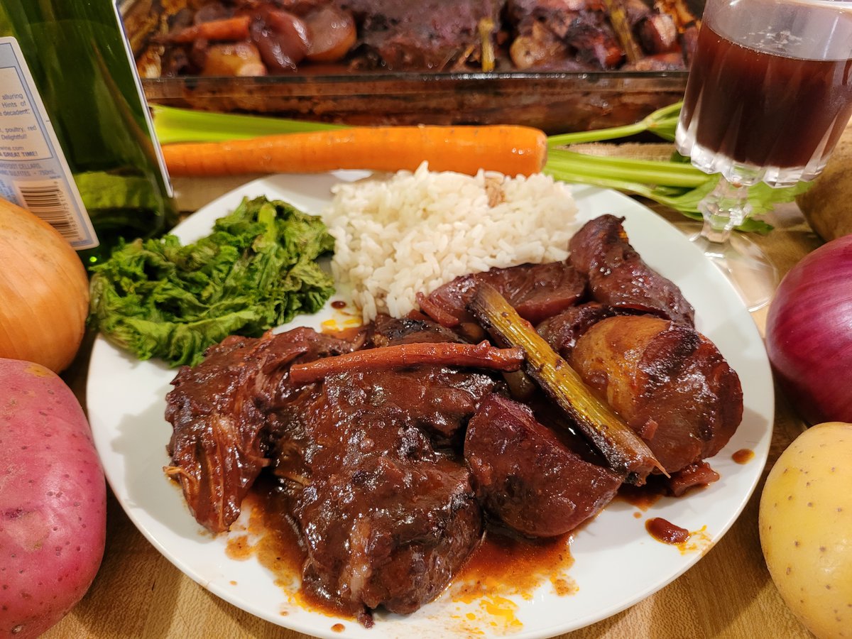 Pot Roast w/ Red Wine Gravy🥩🍷🥂🍾🥩🍷🥂 youtu.be/A1DOWH6_pi4 #foodie #foodies #dinner #dinnertime #foodblog #foodblogger #recipe #cooking #easyrecipes #TuesdayVibe #TuesdayMotivation #TuesdayFeeling #Tuesday #FatTuesday #MardiGras2023 #chef #ParnellTheChef