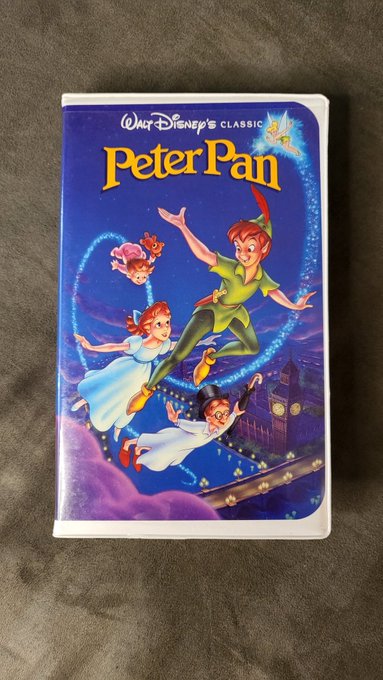 Disney vintage Black Diamond VHS available!  ✨️🧚&zwj;♂️🐇🗡✨️ https://t.co/9TNbSc47dh  #Disney #vhs #vintage<a href="/tag/disney"class="tags"><span>#disney</span></a><a href="/tag/vintage"class="tags"><span>#vintage</span></a><a href="/tag/vhs"class="tags"><span>#vhs</span></a><a href="/tag/ebay"class="tags"><span>#ebay</span></a><a href="/tag/selling"class="tags"><span>#selling</span></a>