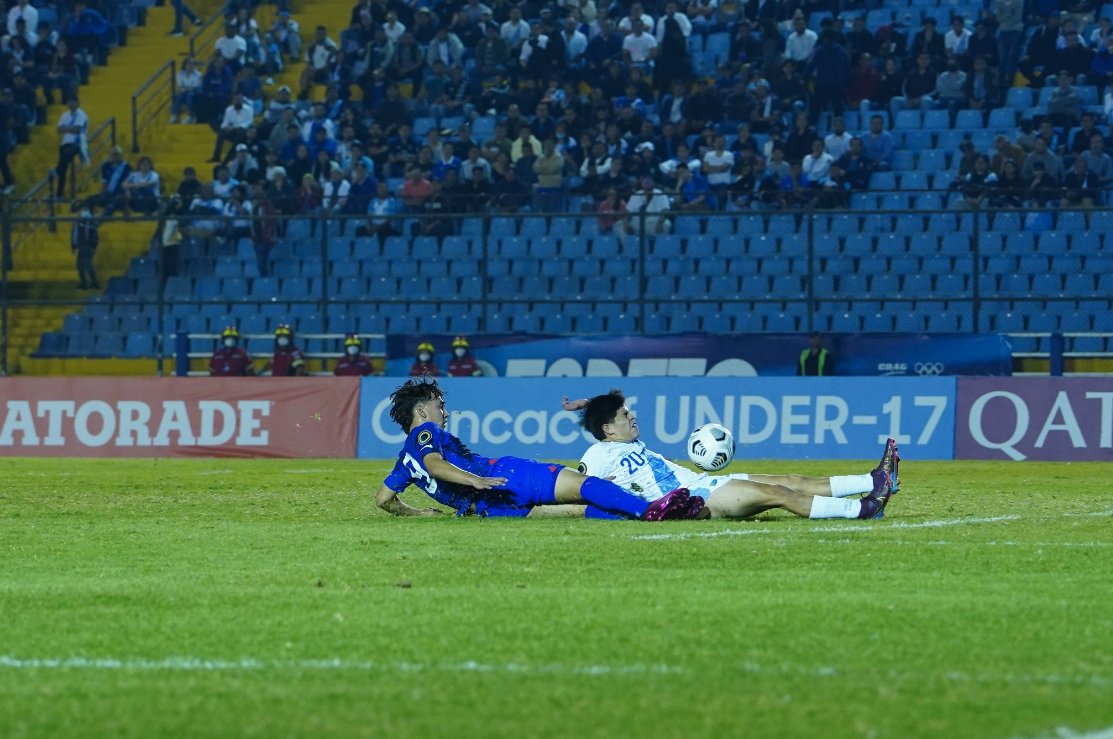 escenario100's tweet image. ⏱️ FINAL PARTIDO 
Guatemala se despide del Premundial Sub 17 y Estados Unidos clasifica a #Perú2023 

🇬🇹Guatemala (3) 🆚 (5) USA🇺🇸
🏟️Doroteo Guamuch Flores
