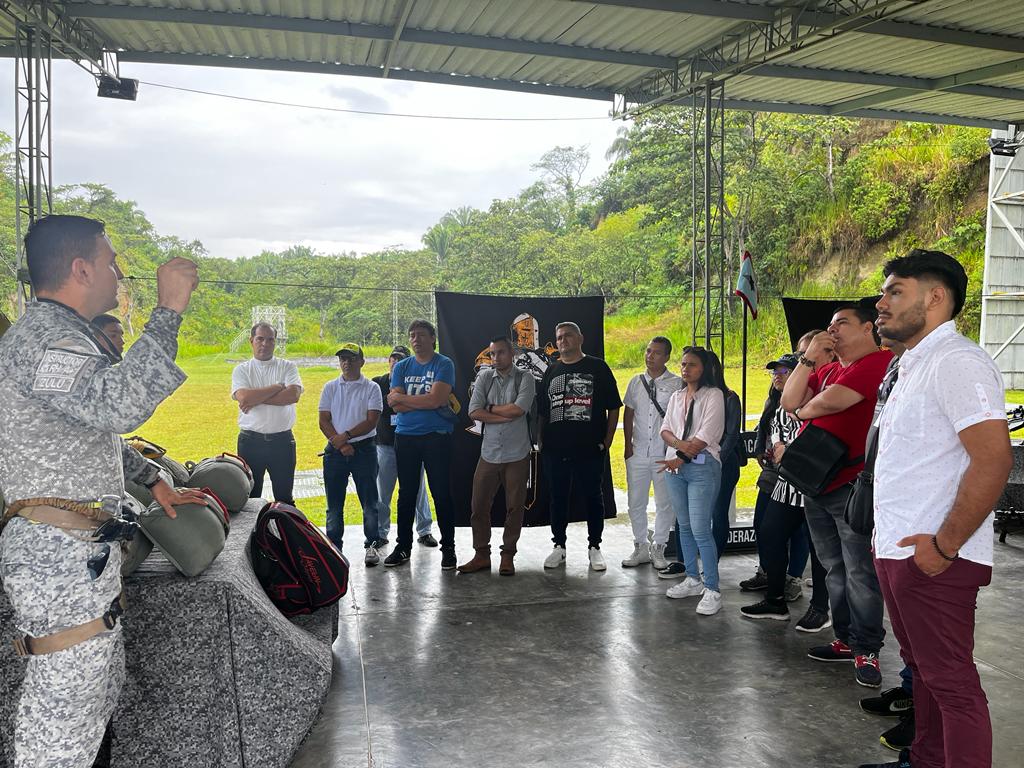 Fuerza Aeroespacial Colombiana tweet media