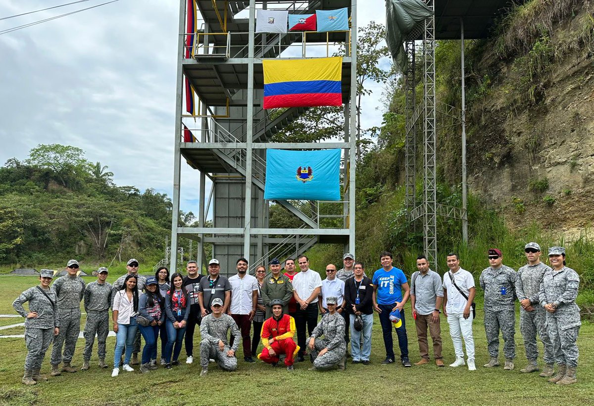 Fuerza Aeroespacial Colombiana tweet media
