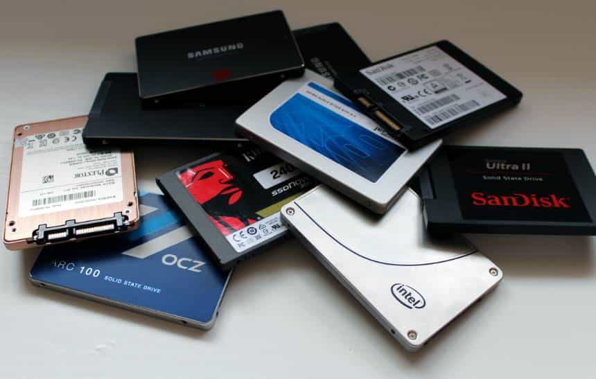 rafandroid1's tweet image. 03 melhores e piores fabricantes de SSDs para computadores e notebooks. confira no site rafandroid.com

#kingston #samsung #adata #patriot #intel #ssd #rafandroid

rafandroid.com/03-melhores-e-…
