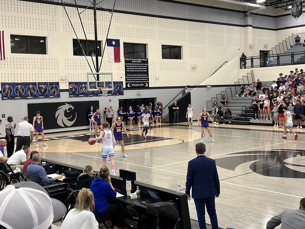 At halftime, the Bobcats lead 26-18 over Sanger in the Bi-District Championship. #earnit #finishit #excellence