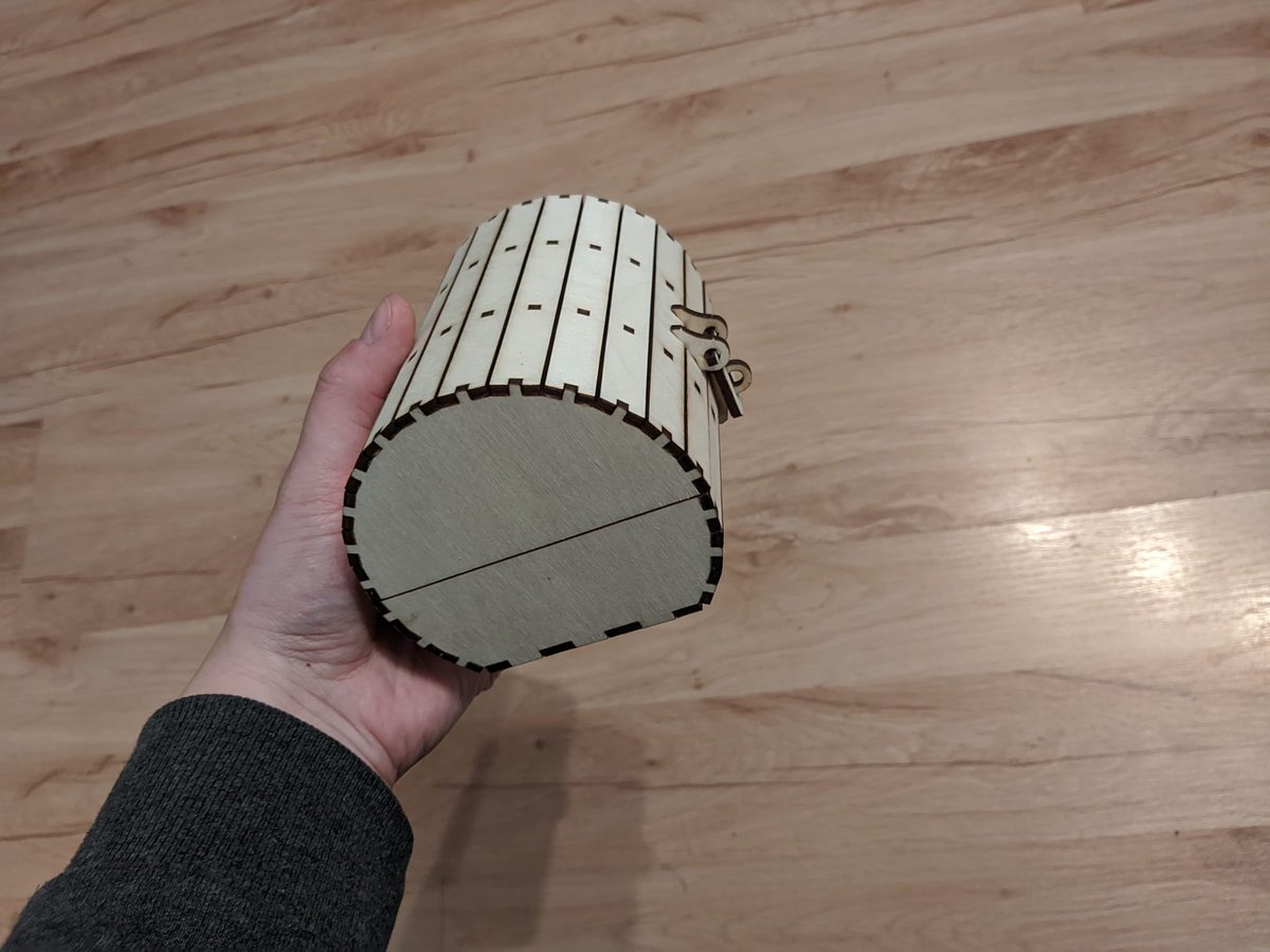 SculpfunTech's tweet photo. One more project from 3axis - barrel box by Karolina Kuki
S9, plywood 3mm, 600 mm/min, 85%, 6 passes
Link to file: https://t.co/cAMl65292P
#plywood #barrel #box ##sculpfunS9 #lasercutting #sculpfunDIY #handmade https://t.co/aeHcw9WVuW