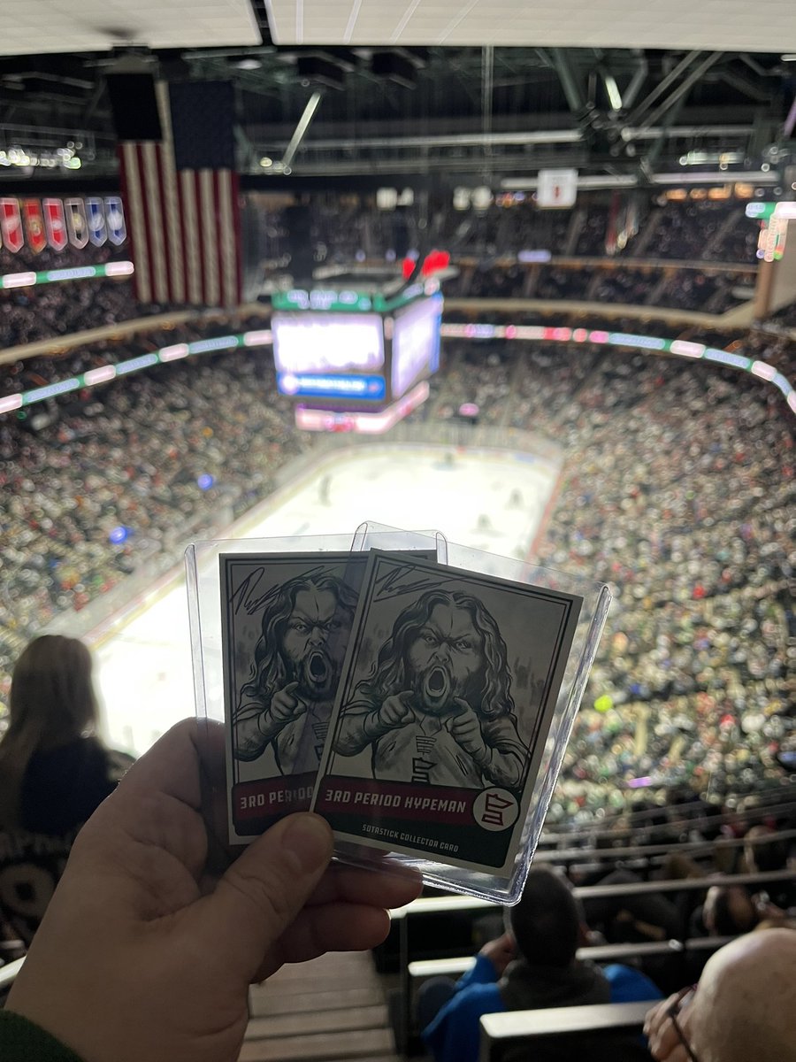 Shout to @planderson84 & @SotaStickCo for these sweets cards and even cooler selfie!
Now let’s get this W!!! 🔥🔥🔥🔥🔥
#mnwild #myxec #hockey