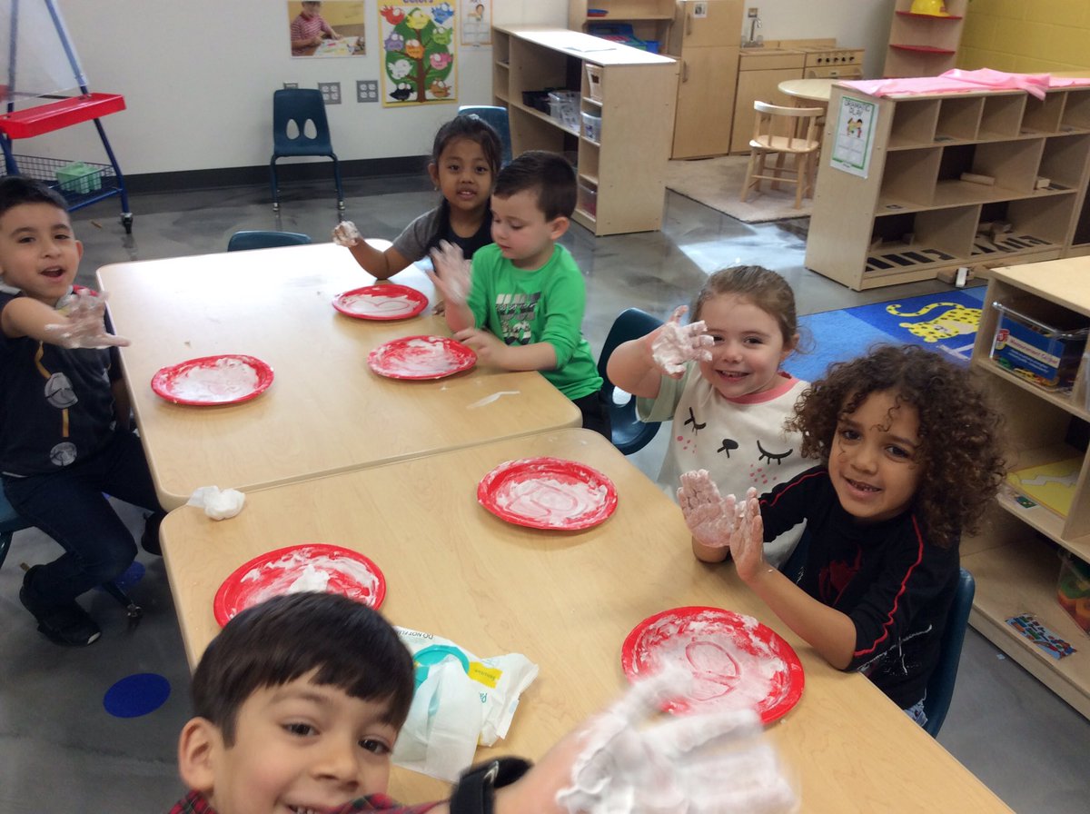 HandleyCTEClass's tweet image. Writing letters in shaving cream is FUN!