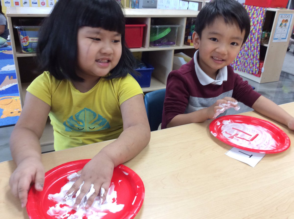 HandleyCTEClass's tweet image. Writing letters in shaving cream is FUN!