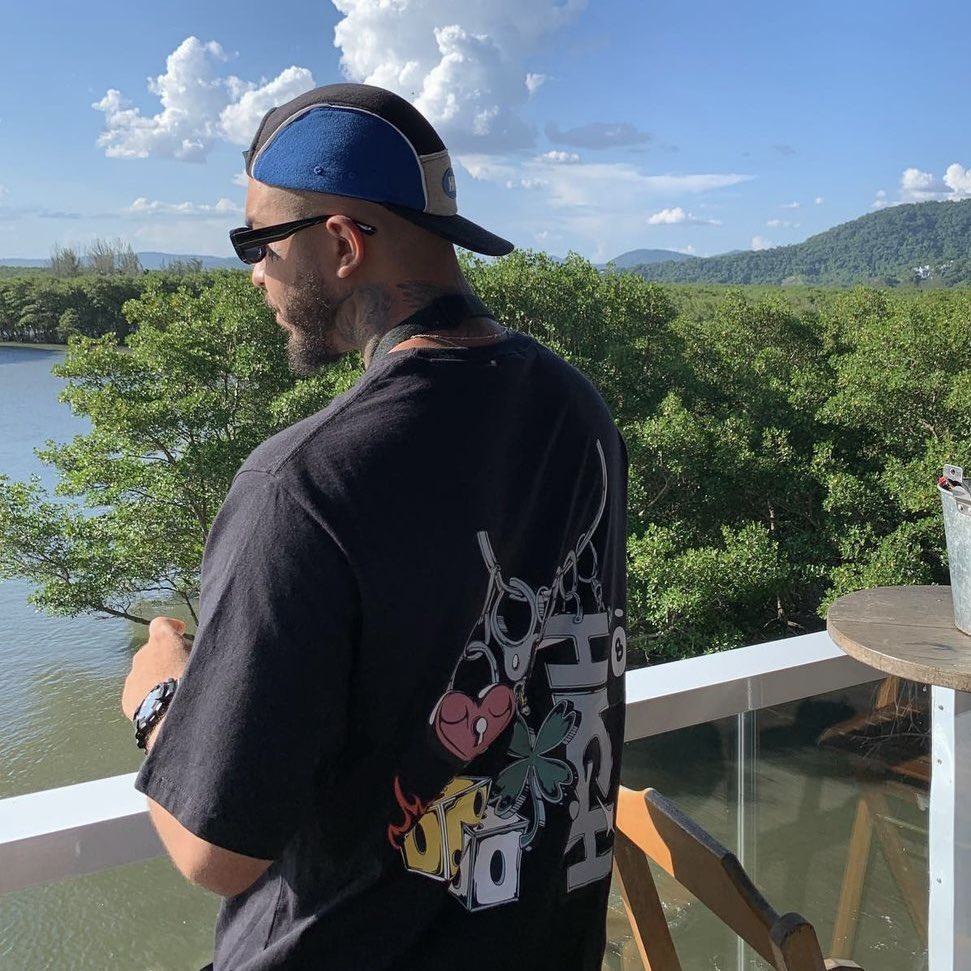 fivebuc's tweet image. 