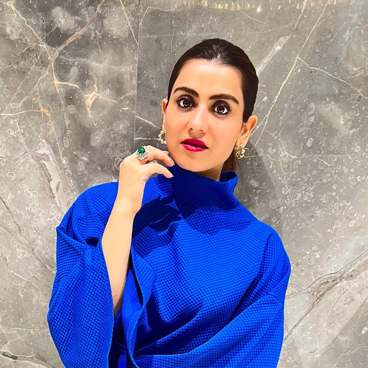 Pri_Kalantri's tweet photo. Feeling blue 🧿 https://t.co/HTnNnVzpjB