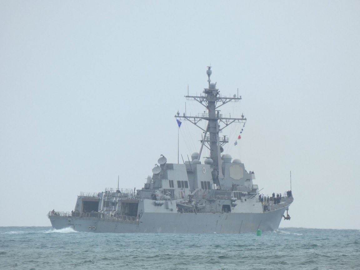 USS John Finn (DDG 113) Arleigh Burke-class Flight IIA guided missile ...