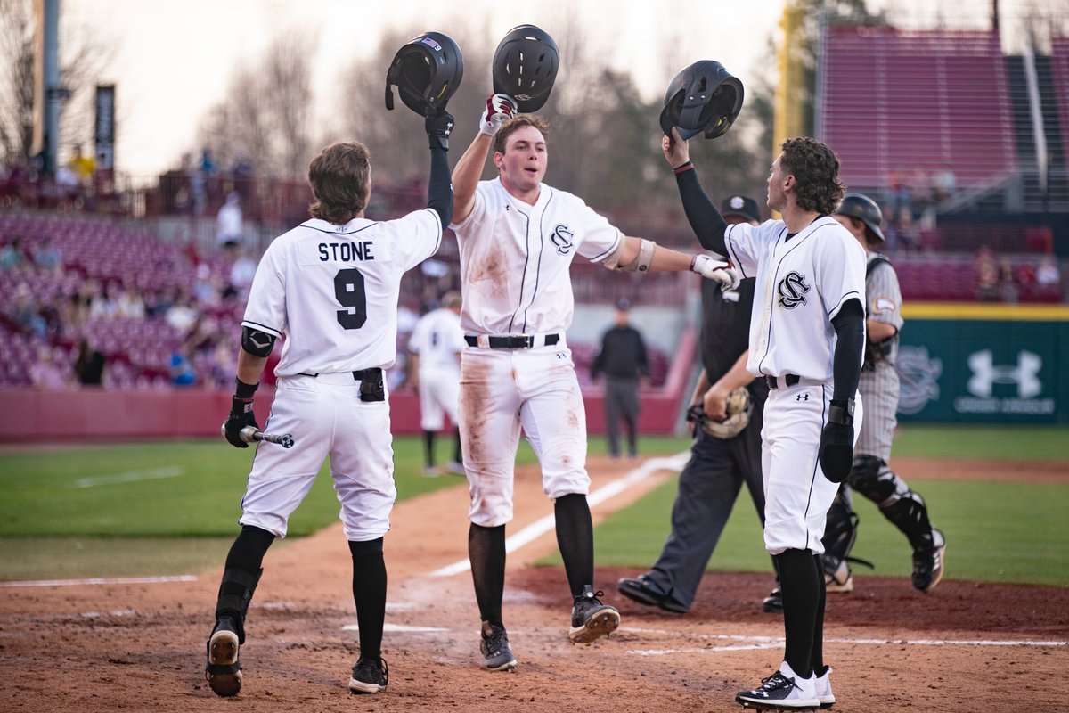 GamecockBSB's tweet photo. The kids are alright

#Gamecocks | #ForeverToThee https://t.co/1CjThuis4s