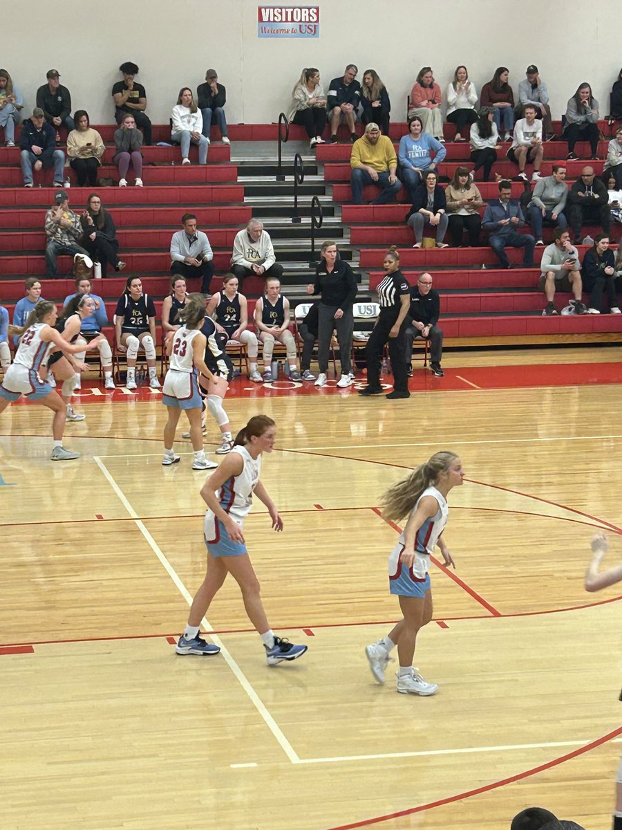 Congratulations to <a href="/USJGirlsBBall/">USJ Girls Basketball</a> on a great season. Always tough when it ends. Not sure you’ll see another player give as much for our schools jersey than <a href="/stellaspencerr/">stella spencer</a>. You left it on the court, always. Proud to be a Bruin. Go Bruins!
