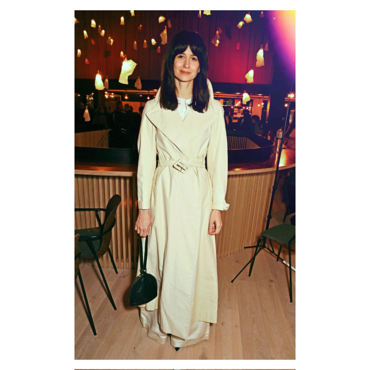 Katherine Waterston Russia tweet media