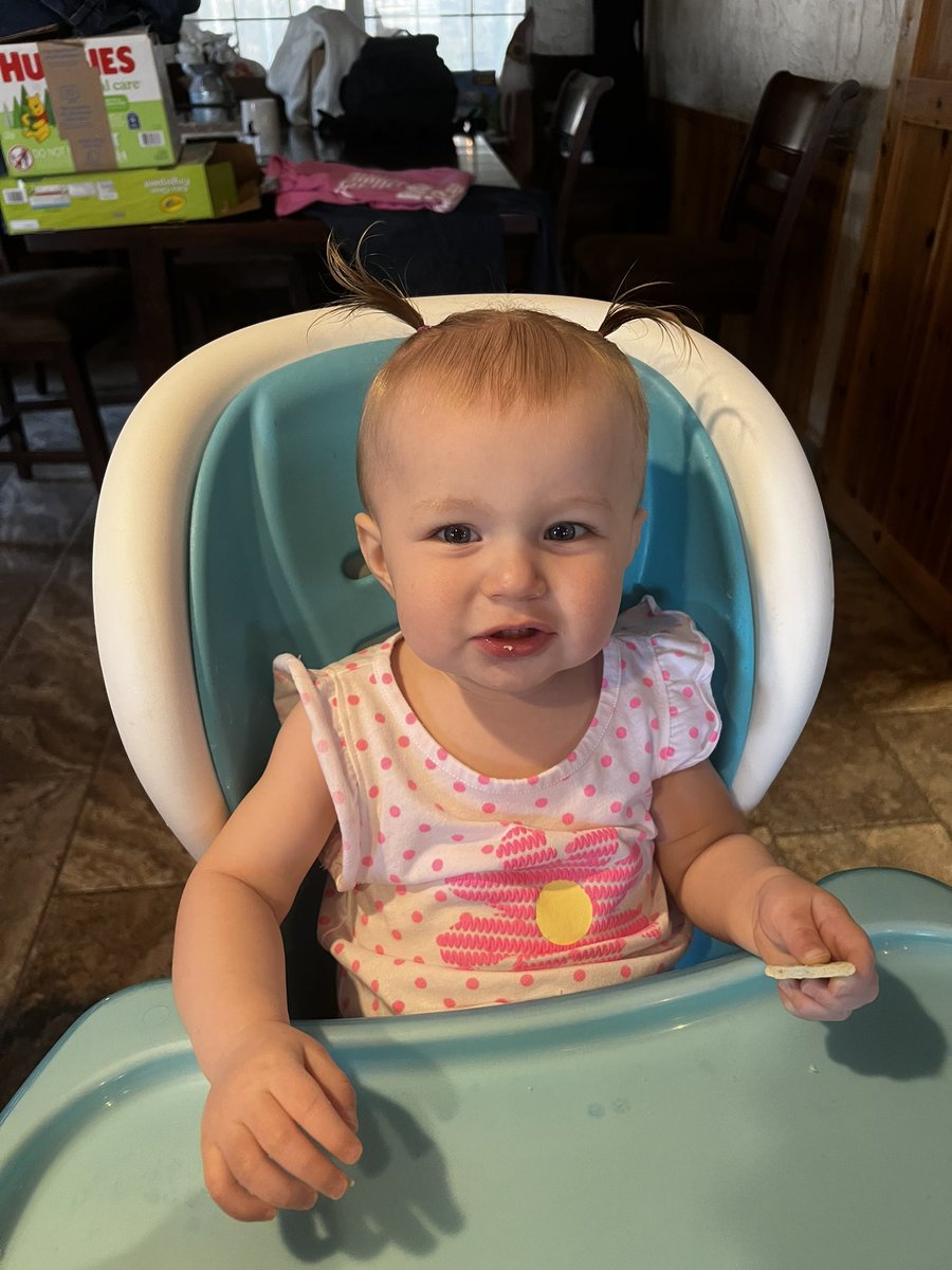 caitvecsey's tweet photo. Before, during, and after tonight’s soccer games. She cheered her little heart out❤️
I’m always proud of our kids and how tough they play! https://t.co/SuU7dDxWCY
