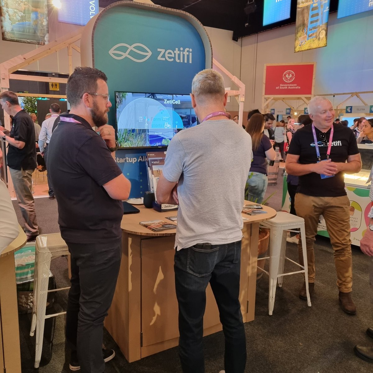 Day 2 at <a href="/evokeAG/">AgriFutures evokeAG</a> 👌

Energy levels lower today due to the some late night "networking" but that's part of it, and we won't be told otherwise. Bringing us back #DownToEarth maybe?! #evokeAG