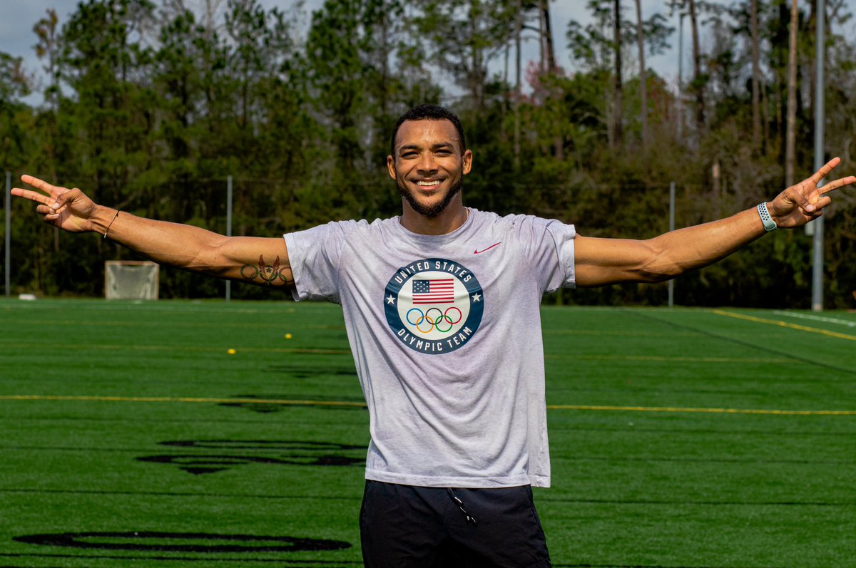 Denny Thompson tweet media