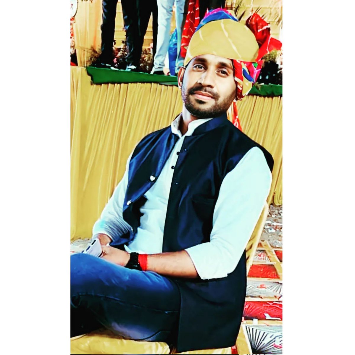 Kishansaini0607's tweet photo. माना कि सादगी का दौर नहीं,
मगर सादगी से अच्छा कुछ और नहीं।।
#KishanLalMali #Maroth https://t.co/TCEkuaKlwn
