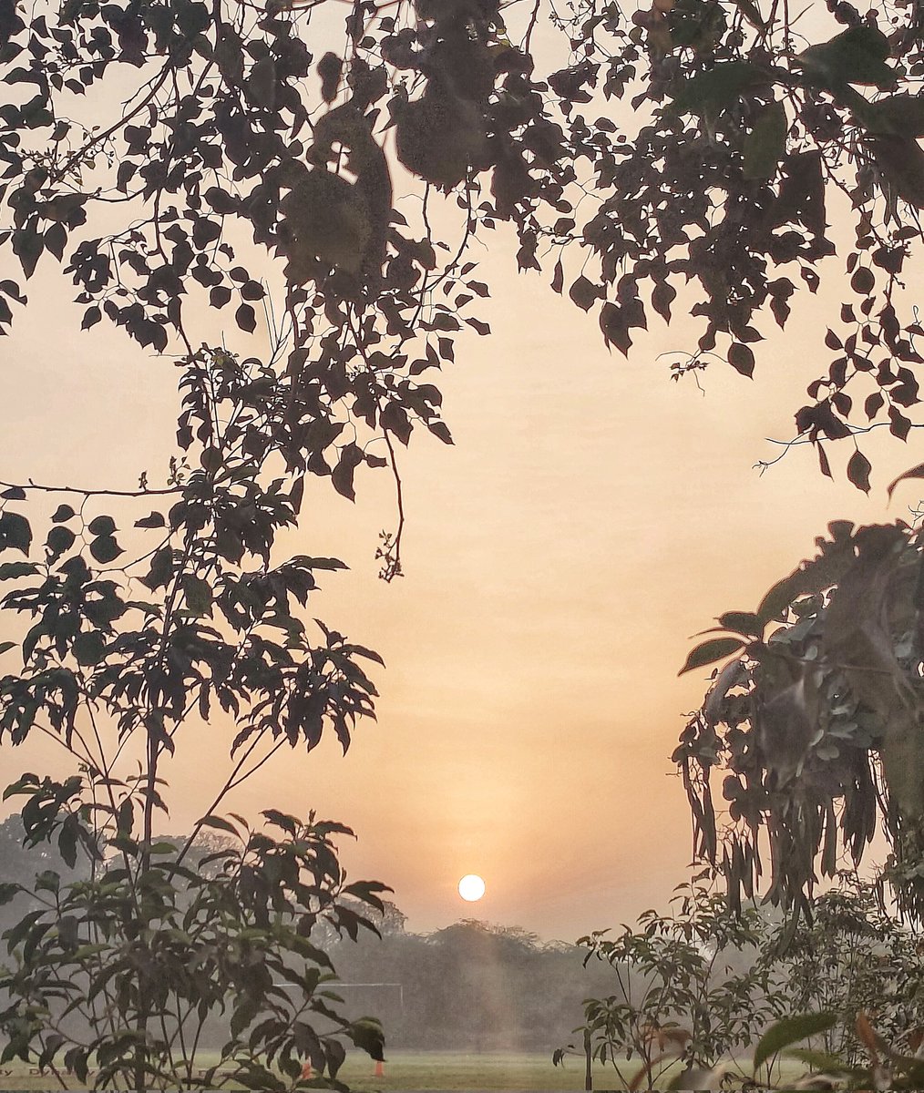 artizzzz's tweet image. क्यों सवालों की लहर मुझे मिली 
मैं घुल गया समय की आग थी

#PrateekKuhadLyrics
#MorningMusing