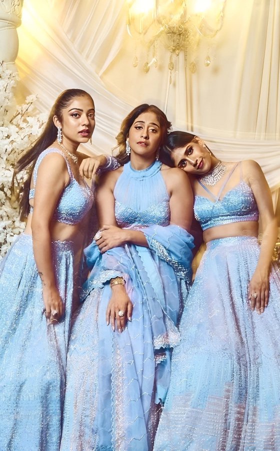 FpisEI_aIAAB6Gf?format=jpg&name=900x900