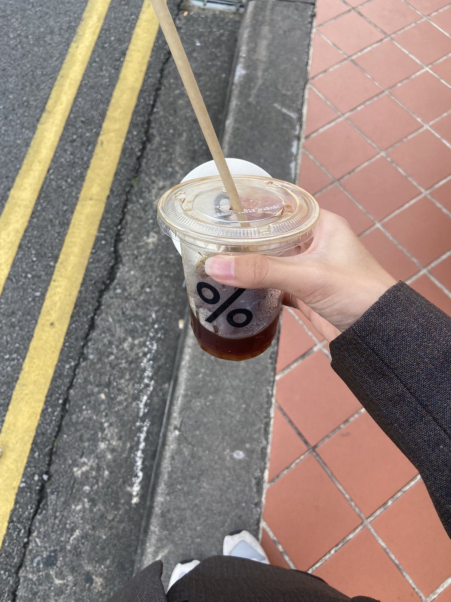 moohyungbbi's tweet photo. hi :☕️) https://t.co/dN2ngkj7jJ
