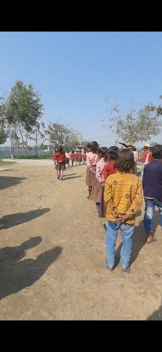 निपुणता की ओर अग्रसर हमारा निघासन
@प्रा.वि.मनमदपुर ब्लॉक निघासन
@बेहतरीन अनुशासन
@नैतिक मूल्यों का विकास(खाने से पहले भोजन मन्त्र)
@नन्हे मुन्नों की ग़जब की अभिव्यक्ति क्षमता
@अध्यापकों का समर्पण भाव
  <a href="/DrlkPandey/">Dr L K Pandey</a> <a href="/thisissanjubjp/">Sandeep Singh</a> <a href="/MBSIAS2011UP/">Mahendra Bahadur Singh IAS</a> <a href="/UPGovt/">Government of UP</a> @nipunkheri1 <a href="/drbrajesh1/">dr brajesh tripathi</a>