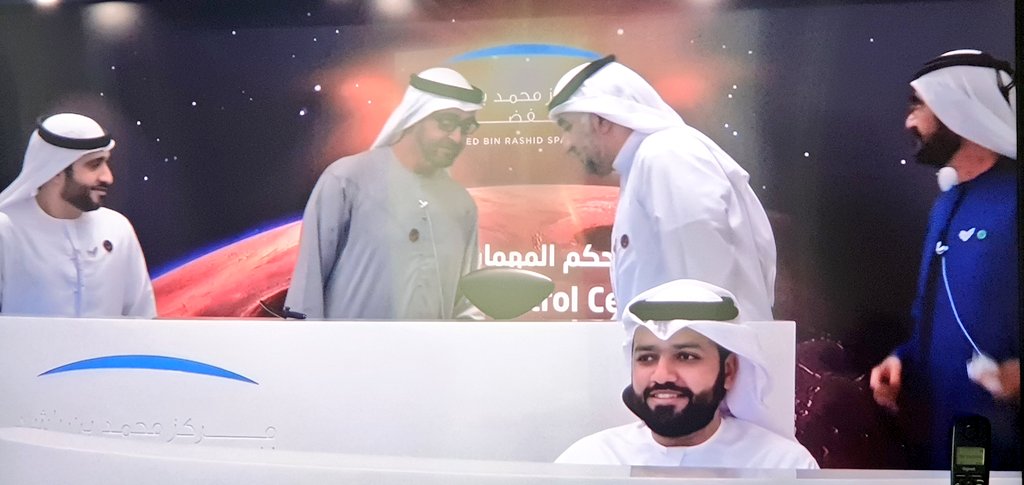 SangitaSri's tweet image. His Excellencies of Abudhabi &amp;amp; Dubai at @HopeMarsMission command center at #UAE along with HE @HamdanMohammed 

#MarsMission #ImpossibleIsPossible