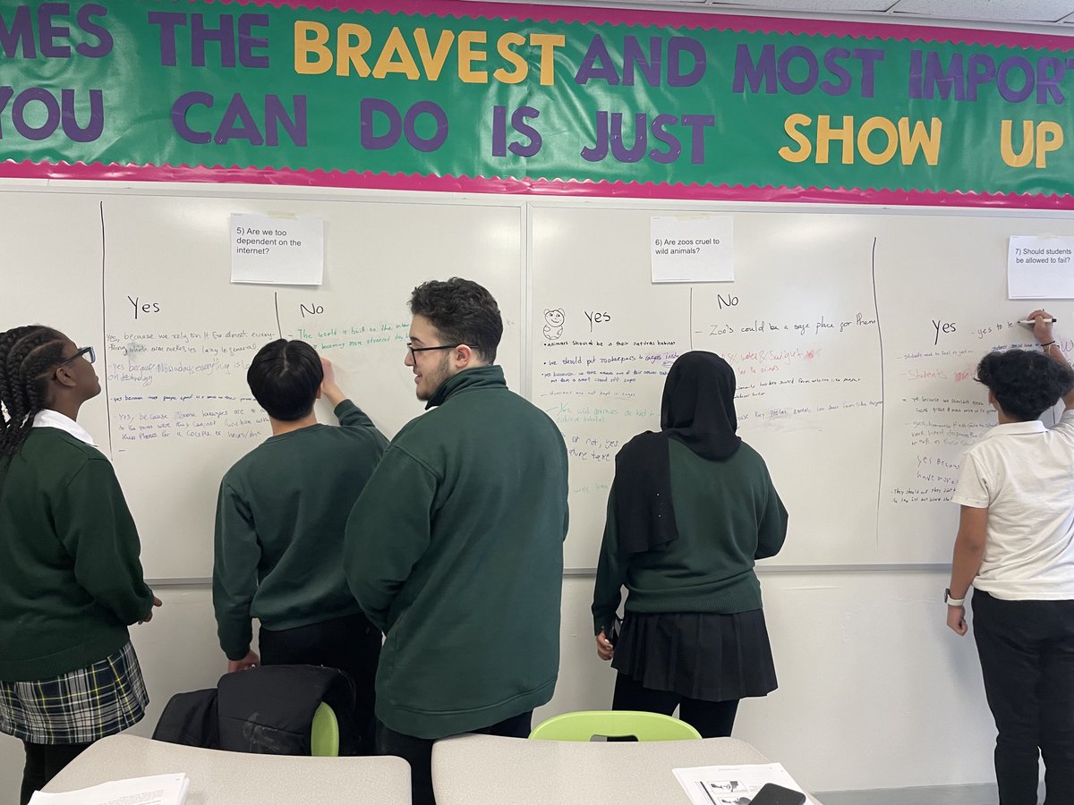 Ms_Siok's tweet photo. Opinion writing 101 ⁦@StPatricksOCSB⁩  today! Lots of great supports to back up our claims! ✍️ https://t.co/zYweBVjATl