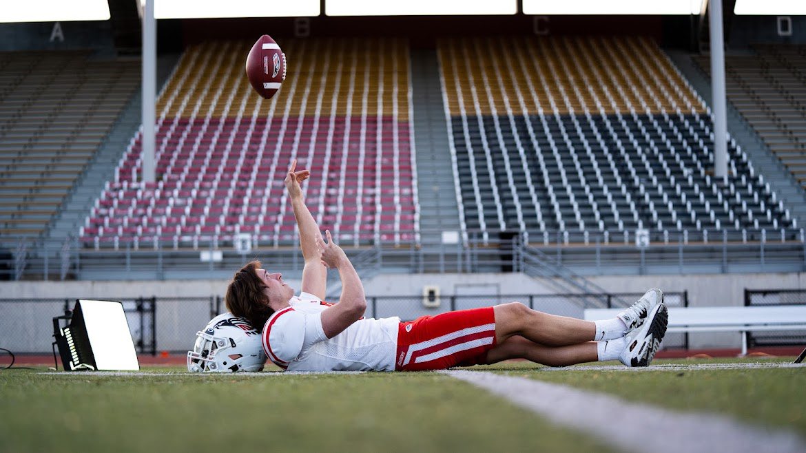 Very grateful to Southern Oregon University and Coach Brown for the official offer to continue my educational and football journey! Go Raiders! @brown_berk <a href="/CoachWinfield/">Josh Winfield</a> 
<a href="/SilveradoHSFB/">Silverado High School Football</a> 
<a href="/702HSFB/">702 HSFB</a>