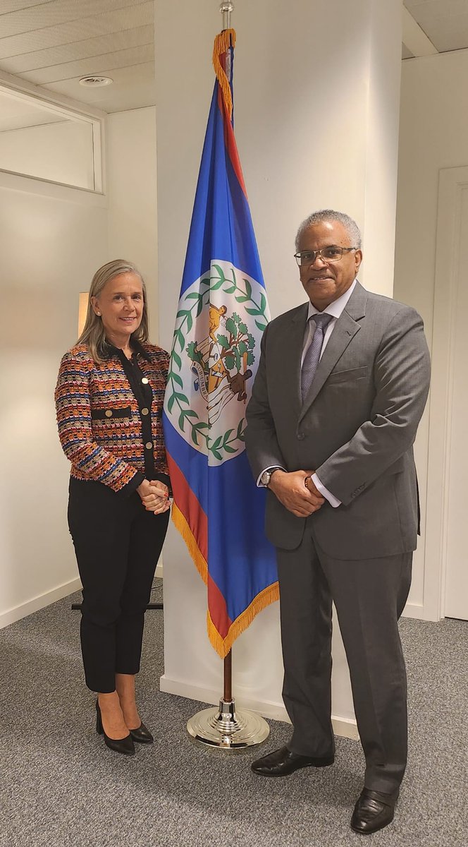 EcourtbzeEamon's tweet photo. #Belize and the #EU are strong partners in #development. We share similar #values and have mutual interests. Dynamic @VanSteenEU drives the process for the #EU. It's a pleasure to work with her and Team #EU. https://t.co/nPAVORXh46